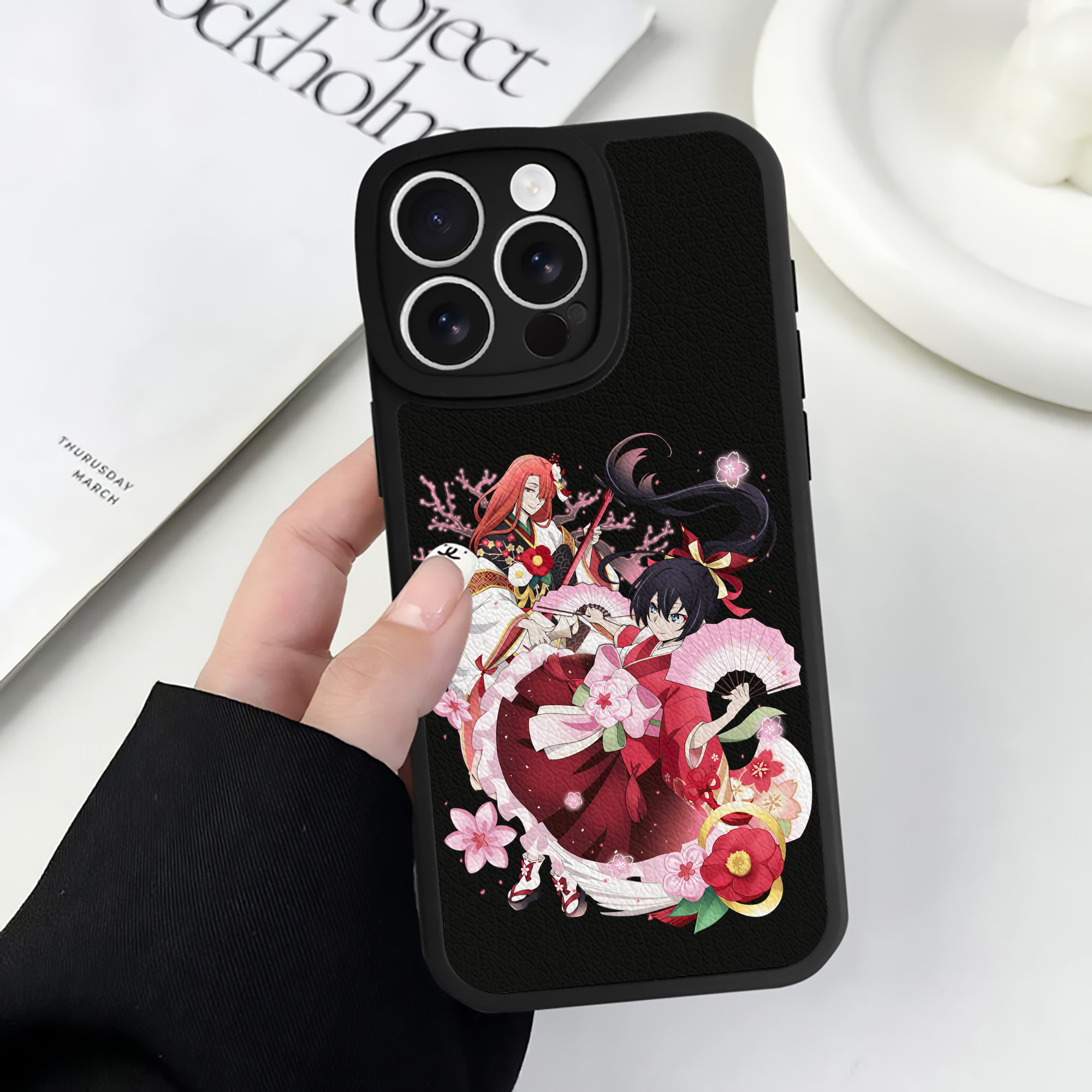 （画像用） 文豪ストレイドッグス Bungo Stray Dogs 【iPhone 16シリーズ対応】シリコンスマホケース（レザー調） 材質：シリコン